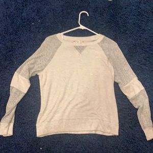 white/gray sweater size medium, very soft